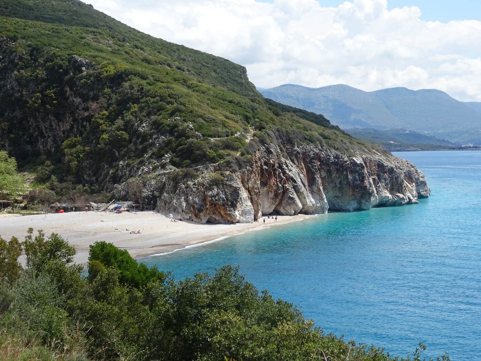 Foto: Einsame Bucht an der albanischen Riviera - Lupe Reisen