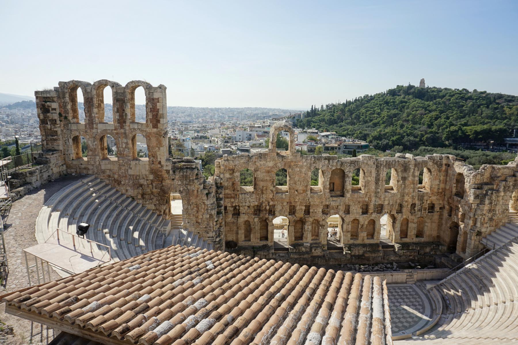 Das Odeon des Herodes Atticus am Fue der Akropolis - Lupe Reisen