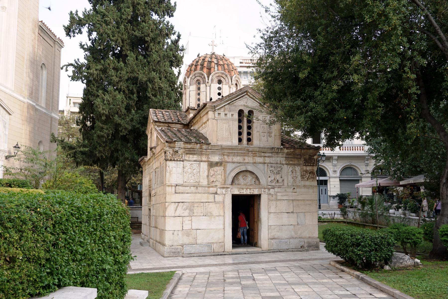Die kleine Kirche Mitropolis - Lupe Reisen