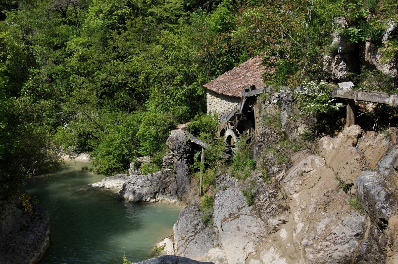 Foto: Alte Wassermhle bei Kotli in Istrien - Lupe Reisen