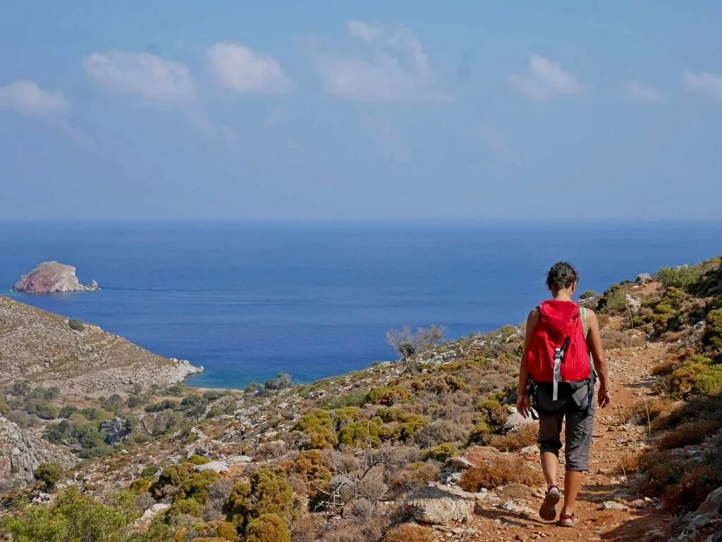 reisevermittlungsangebot-griechenland-tilos-wanderung-zur-lethra-bucht