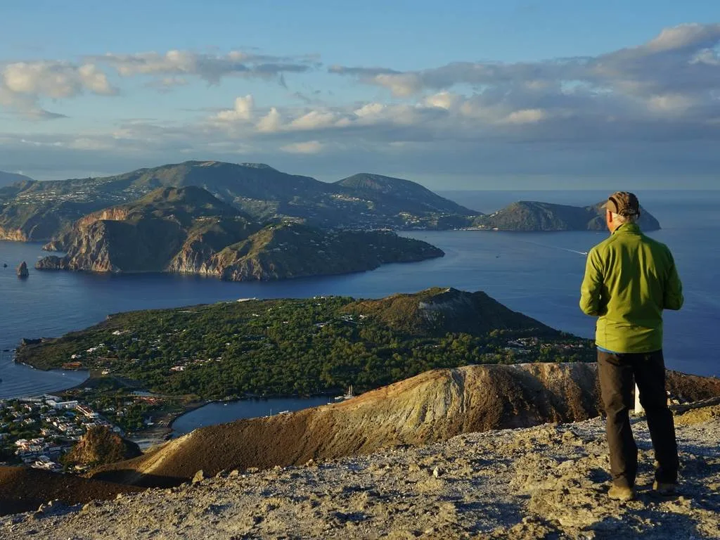 italien-liparische-inseln-reiseangebot-wanderreise-inselhuepfen